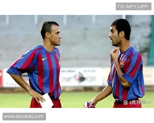 恩里克在欧冠赛场上展现父爱深情与时空交错的感动瞬间